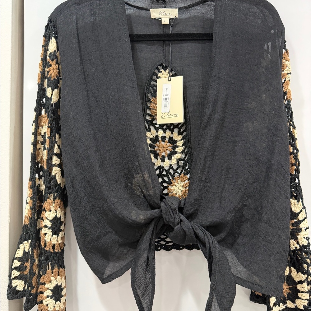 Elan Black and Cream Tie-Front Blouse